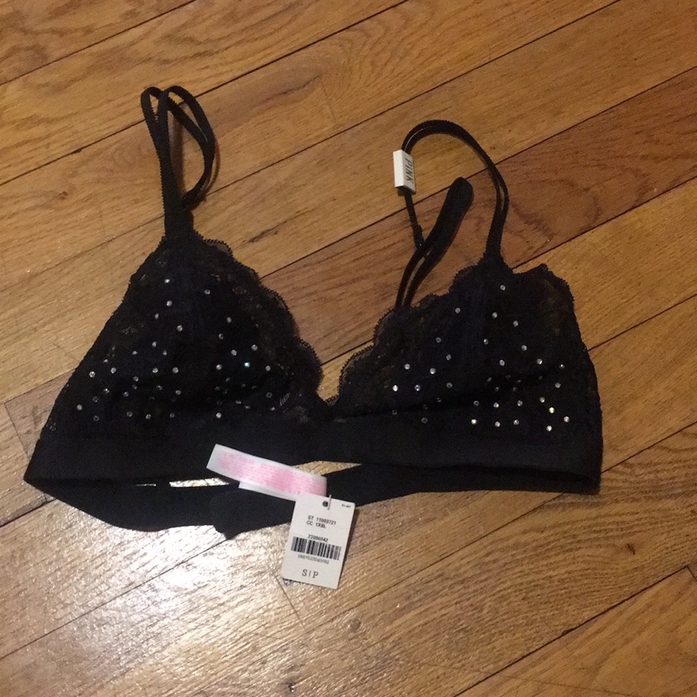 Pink by Victoria’s Secret black lace bralette